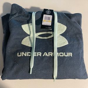 Under Armour sweatshirt